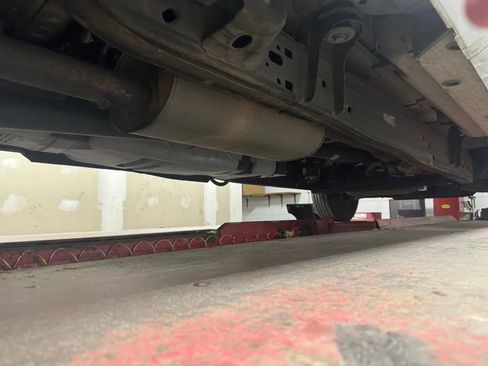 Used 2018 Chevrolet Express 2500 Extended w/ Driver Convenience Package image 30