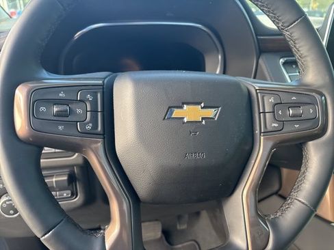 Used 2024 Chevrolet Tahoe High Country AWD/4WD image 18