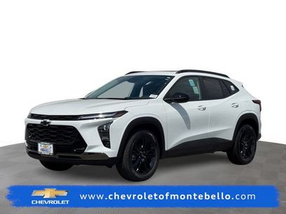 New 2026 Chevrolet Trax ACTIV w/ Sunroof Package