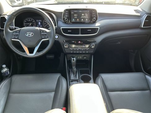 Used 2021 Hyundai Tucson Limited image 2