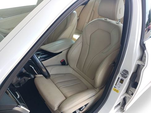 Used 2019 BMW 530i w/ Convenience Package RWD image 27