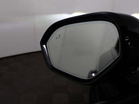 Used 2025 Lincoln Corsair Grand Touring w/ Equipment Group 301A image 39