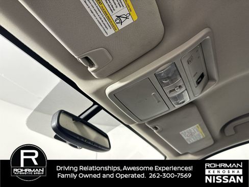 Used 2019 Nissan Titan PRO-4X image 10