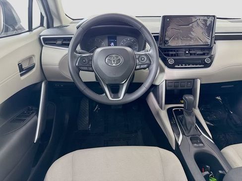 Certified 2023 Toyota Corolla Cross LE FWD image 20