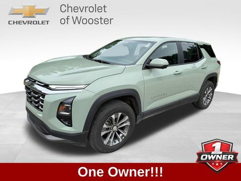 Used 2025 Chevrolet Equinox LT w/ Safety and Technology Package AWD/4WD image 1