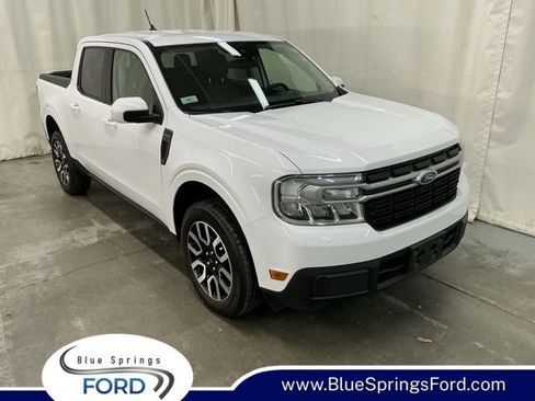 Used 2023 Ford Maverick Lariat image 1