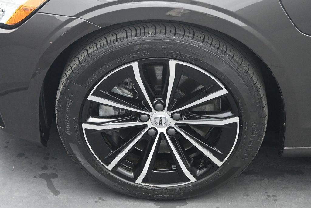 Used 2024 Volvo S60 T8 Plus AWD/4WD image 4