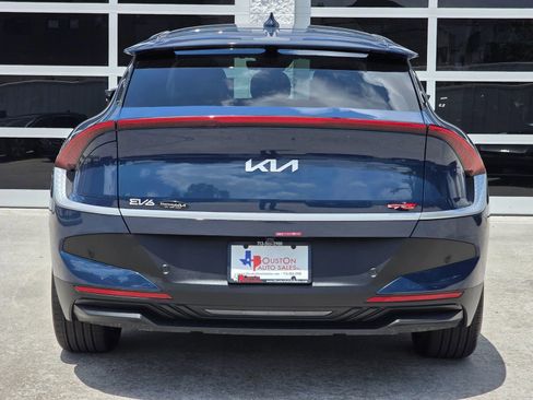 Used 2025 Kia EV6 Light RWD image 6