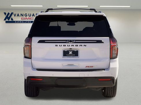 Used 2024 Chevrolet Suburban RST w/ Luxury Package image 4