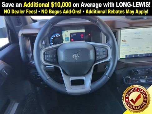 Used 2022 Ford Bronco Outer Banks image 18