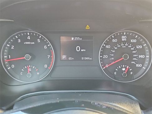 Used 2019 Kia Forte LXS image 12