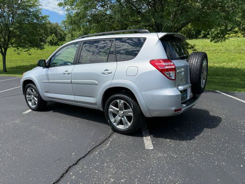 Used 2010 Toyota RAV4 Sport FWD image 14