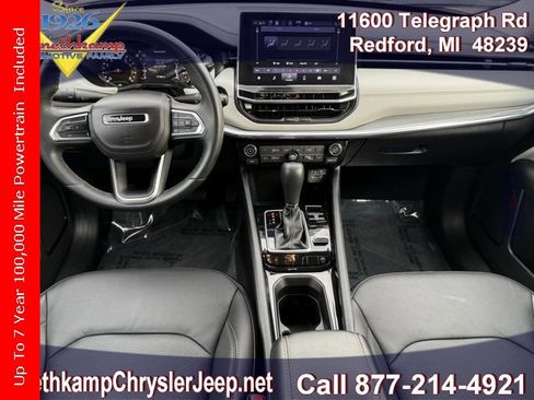 Certified 2022 Jeep Compass Limited image 10