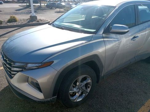 Certified 2023 Hyundai Tucson SE image 4