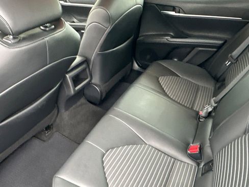 Used 2023 Toyota Camry SE image 13