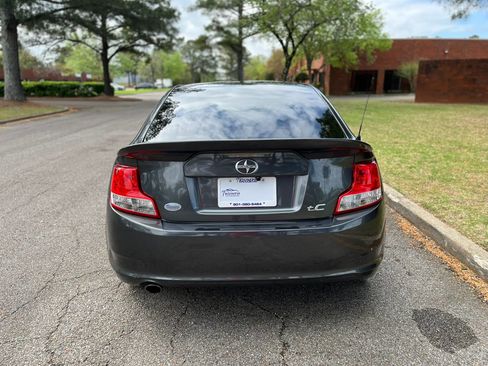 Used 2013 Scion tC FWD image 4