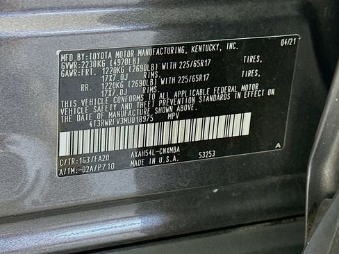 Used 2021 Toyota RAV4 XLE w/ Convenience Package AWD/4WD image 34