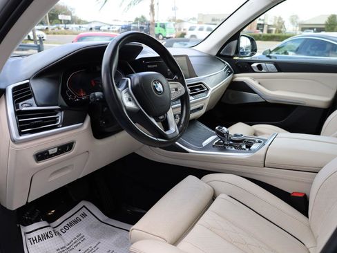 Used 2020 BMW X7 xDrive50i w/ Dynamic Handling Package image 8