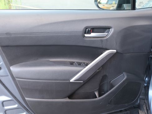 Certified 2024 Toyota Corolla Cross XLE FWD image 18