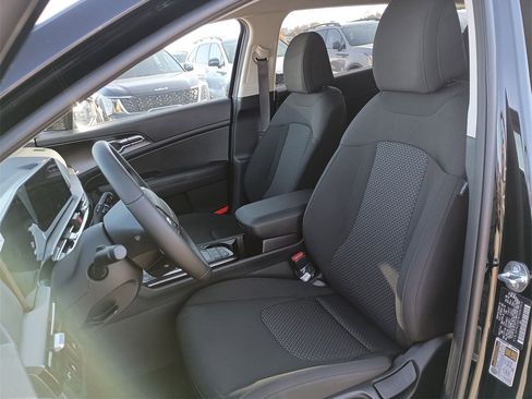 New 2026 Kia Sportage LX image 17