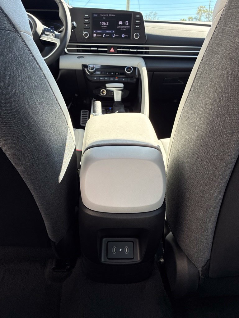 New 2026 Hyundai Elantra SEL Sport FWD image 14