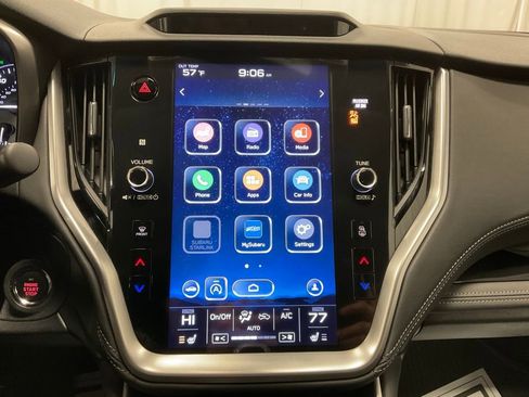 Used 2022 Subaru Outback Limited image 23