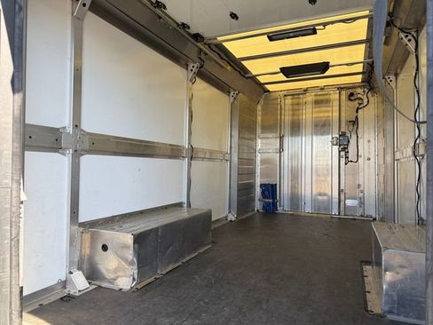 Used 2023 Chevrolet Brightdrop 600 w/ Active Safety Package 2 image 27