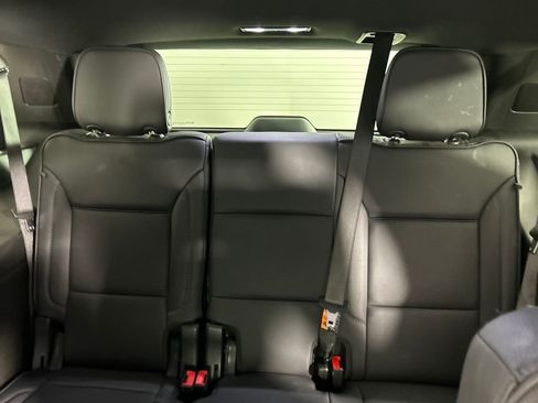 Used 2025 GMC Yukon Denali image 21