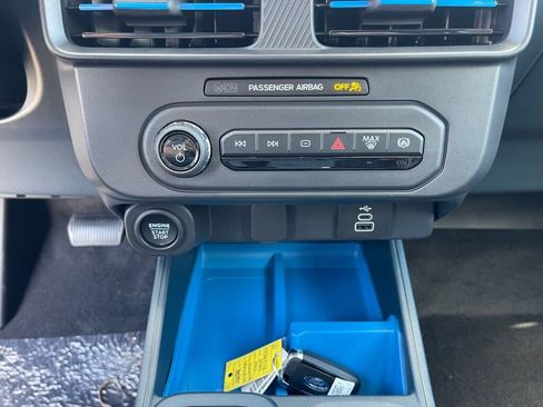 New 2026 Ford Maverick XLT AWD/4WD image 13