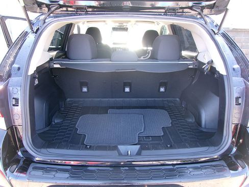 Used 2018 Subaru Crosstrek 2.0i Premium w/ Eyesight System AWD/4WD image 11