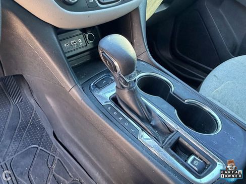 Used 2023 Chevrolet Equinox LS w/ Driver Confidence II Package image 10