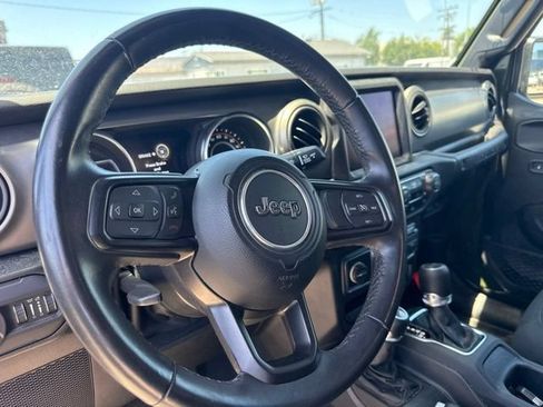 Used 2022 Jeep Wrangler Unlimited Sport AWD/4WD image 10