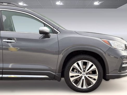 Used 2019 Subaru Ascent Touring w/ Popular Package #3 image 37