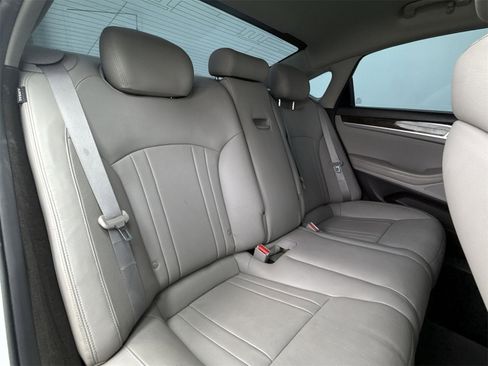 Used 2019 Genesis G80 3.8 image 38