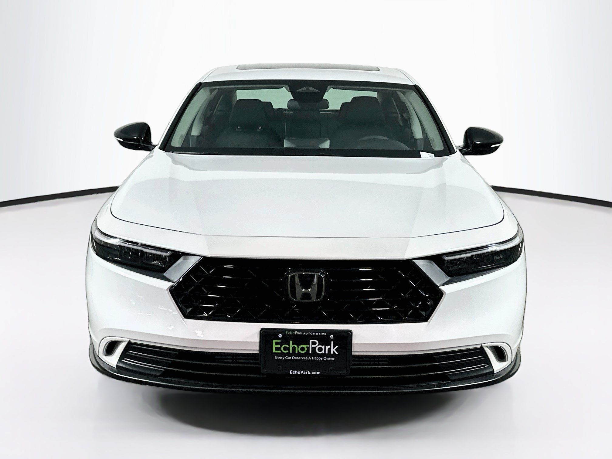 Used 2024 Honda Accord EX image 2