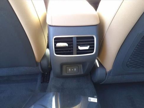 Used 2024 Hyundai Sonata Limited image 13