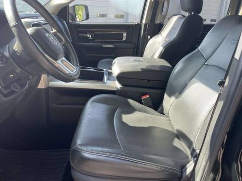 Used 2014 RAM 1500 Laramie w/ Convenience Group AWD/4WD image 19