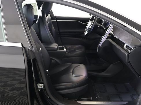 Used 2015 Tesla Model S 85D image 27
