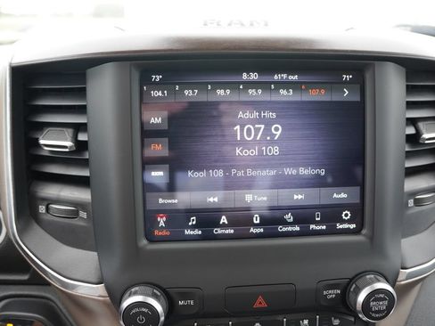 Used 2021 RAM 1500 Laramie AWD/4WD image 25