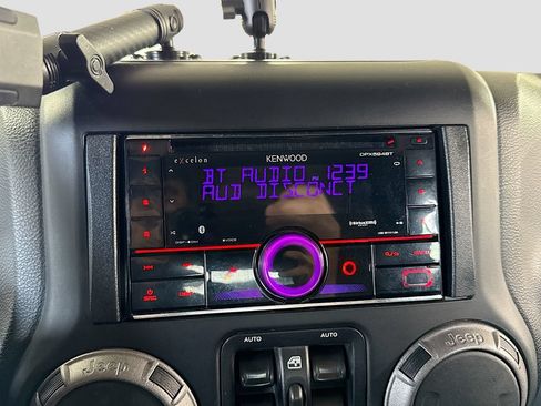 Used 2012 Jeep Wrangler Unlimited Sport AWD/4WD image 19