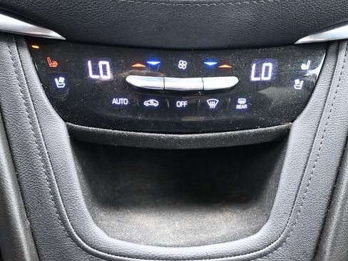 Used 2019 Cadillac XT5 Premium Luxury image 42