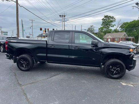 Used 2021 Chevrolet Silverado 1500 Custom Trail Boss w/ LPO, Dark Essentials Package AWD/4WD image 5