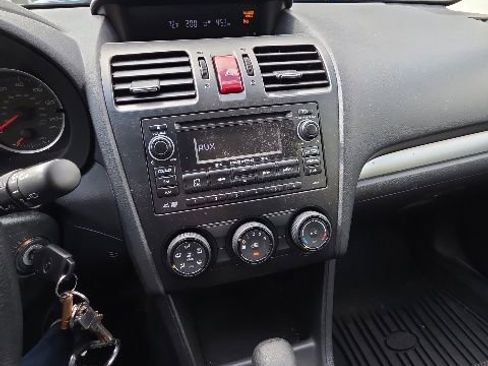 Used 2013 Subaru Crosstrek 2.0i Premium w/ Popular Pkg 2 AWD/4WD image 22