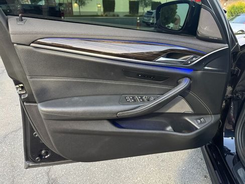 Used 2019 BMW M550i xDrive w/ Premium Package 2 AWD/4WD image 19