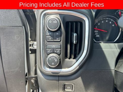 Used 2021 Chevrolet Silverado 1500 LT AWD/4WD image 8