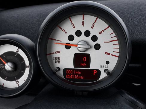 Used 2013 MINI Cooper Roadster S FWD image 8