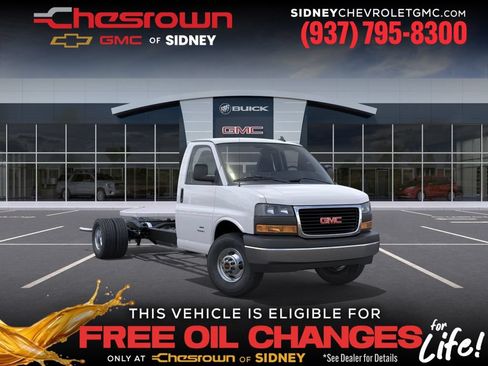 New 2026 GMC Savana 3500 Extended w/ Power Convenience Package RWD image 1
