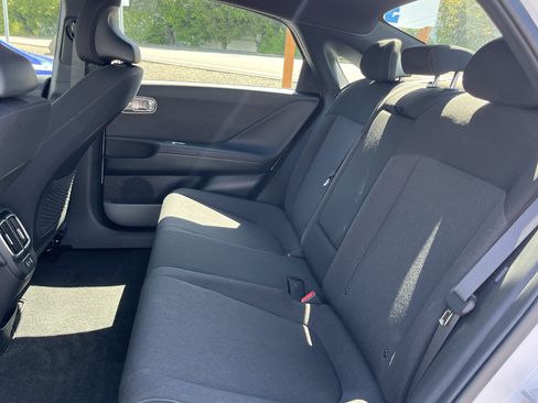 Certified 2025 Hyundai Ioniq 6 SE RWD image 14