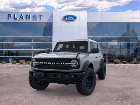 New 2026 Ford Bronco Badlands w/ Wildtrak Package AWD/4WD image 2