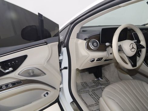 Used 2022 Mercedes-Benz EQS 450+ Sedan image 54